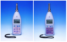 �H���������������x